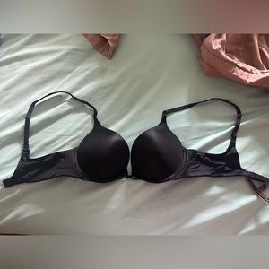 Victoria’s Secret Bombshell Push up Bra 💣